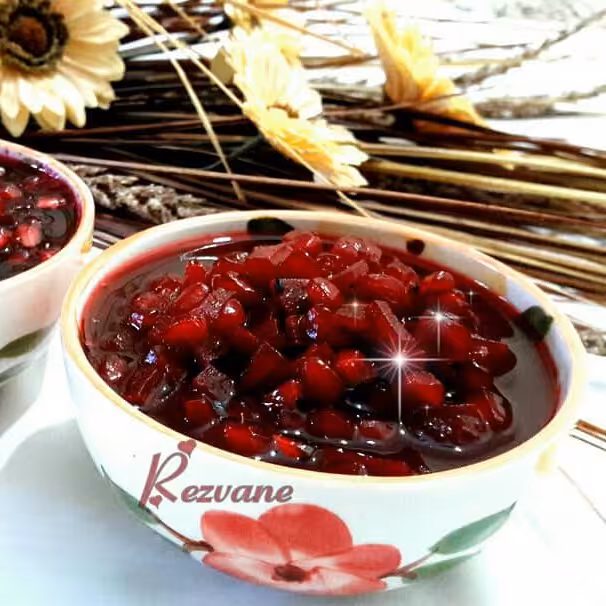 ترشی لبو با انار با طعم ملس (700)گرمی