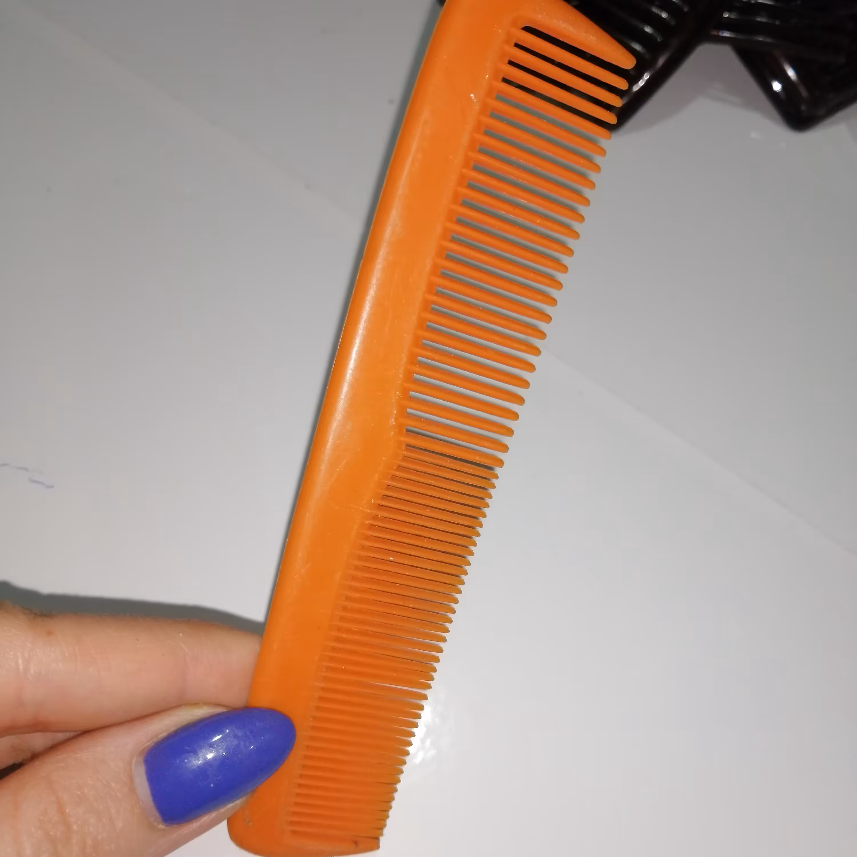 شانه سر زنانه پلاستیکی نارنجی 