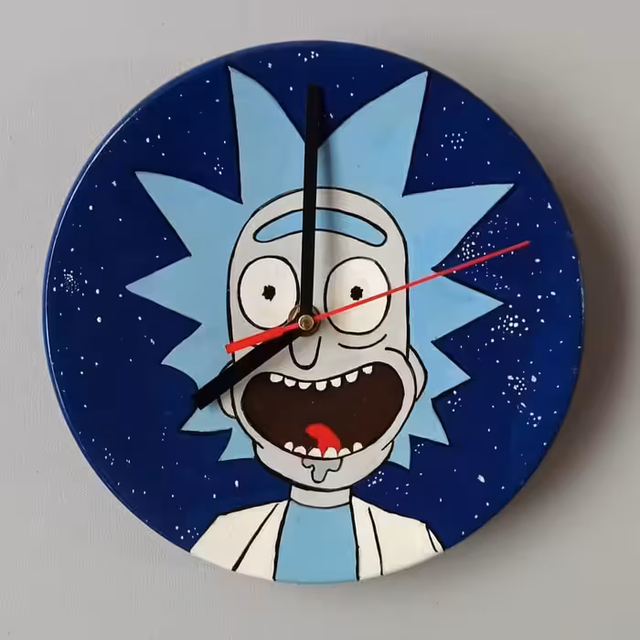 ساعت دیواری نقاشی دستی با عقربه آرام گرد طرح ریک  اند مورتی