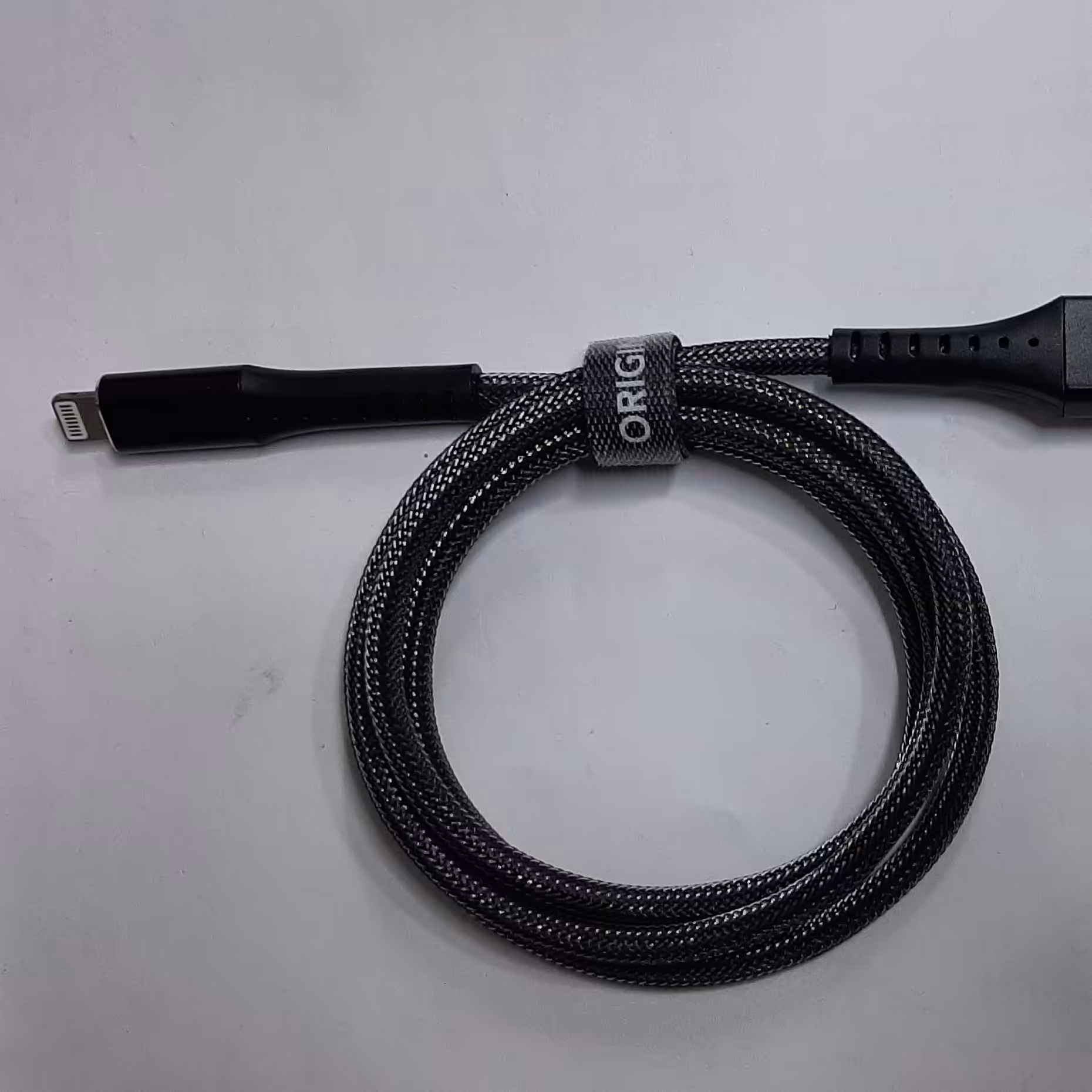 کابل شارژر طرح اصلی کنفی آیفون رنگ نوک مدادی