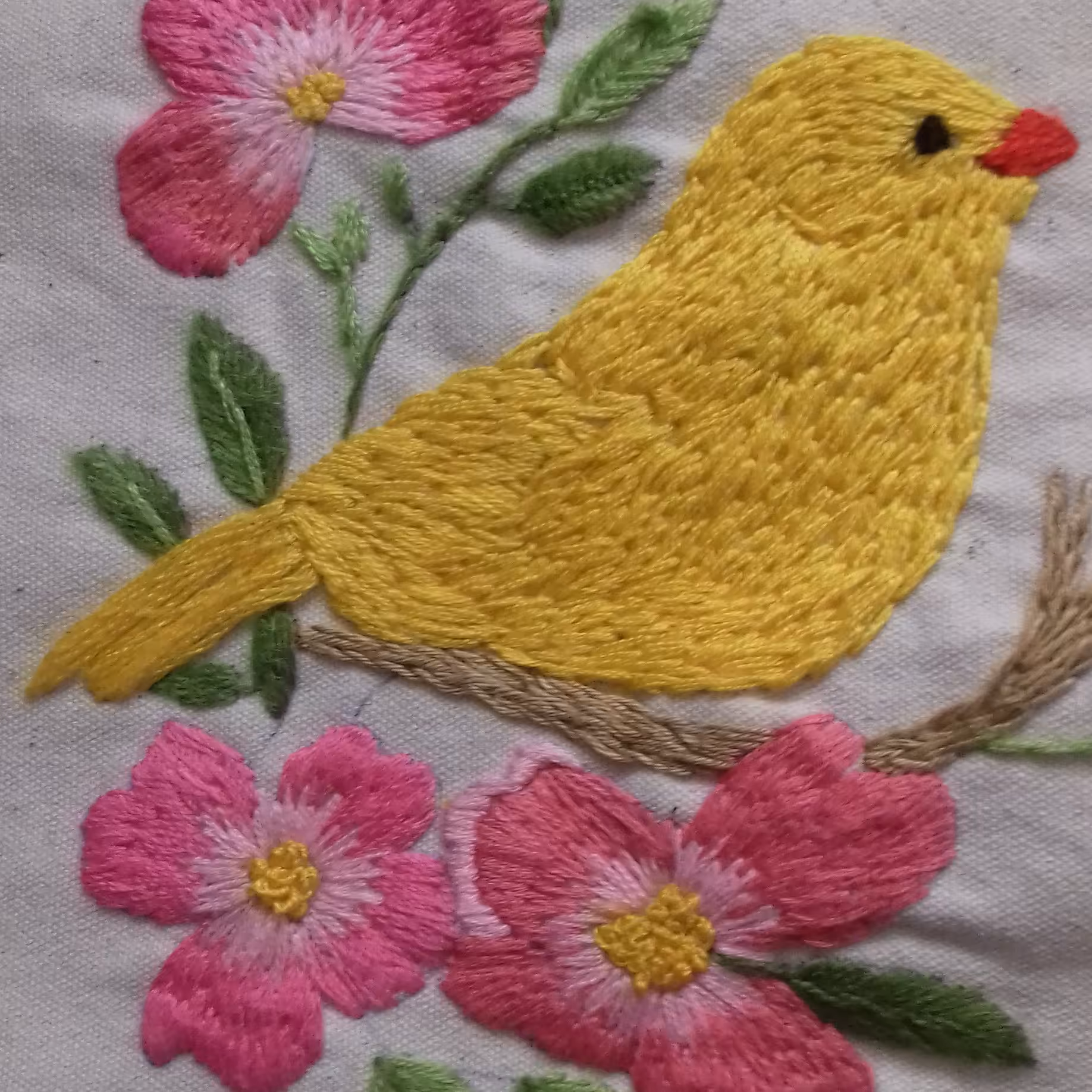 گلدوزی پرنده بادست