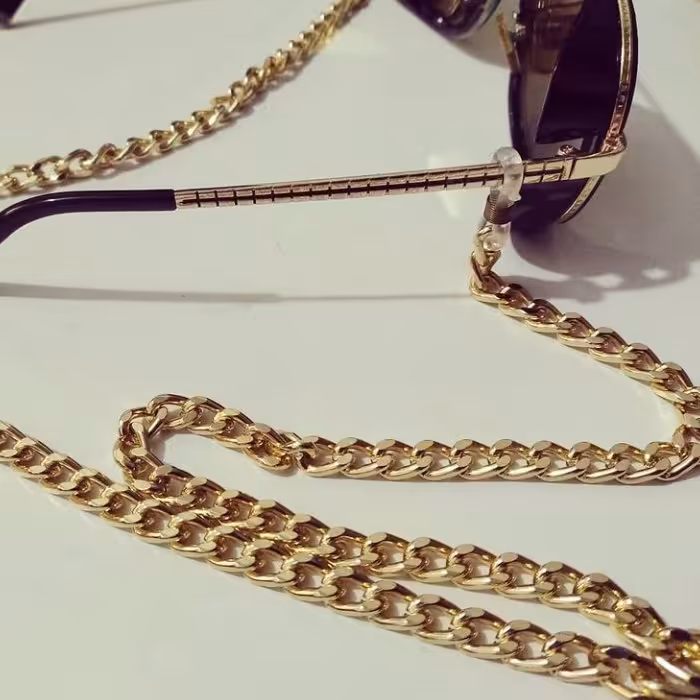 بند عینک های کارتیر (کارتیه)
رنگ ثابت و ضد حساسیت
تضمین مرجوعی کالا