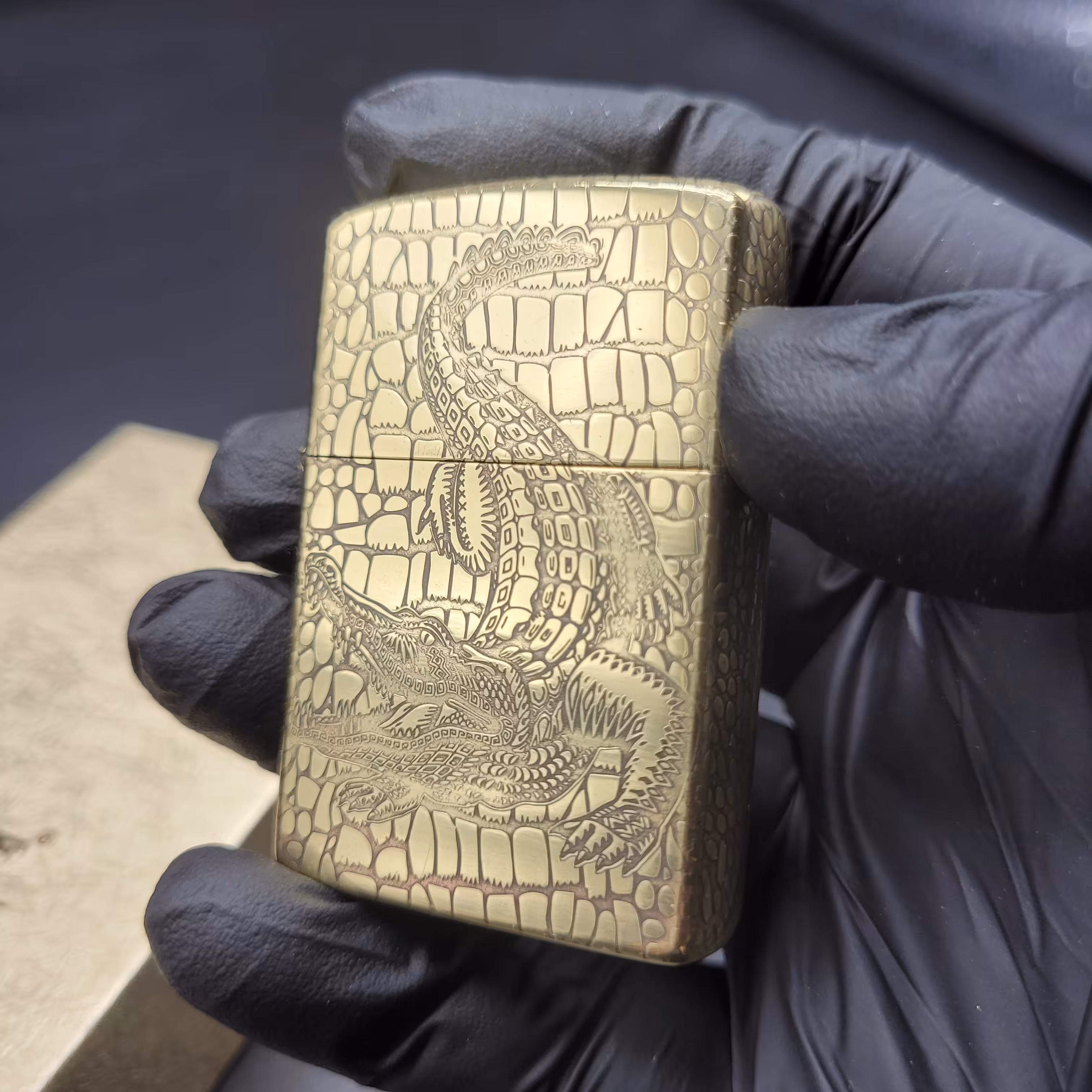 فندک بنزینی برند چیف طرح تمساح