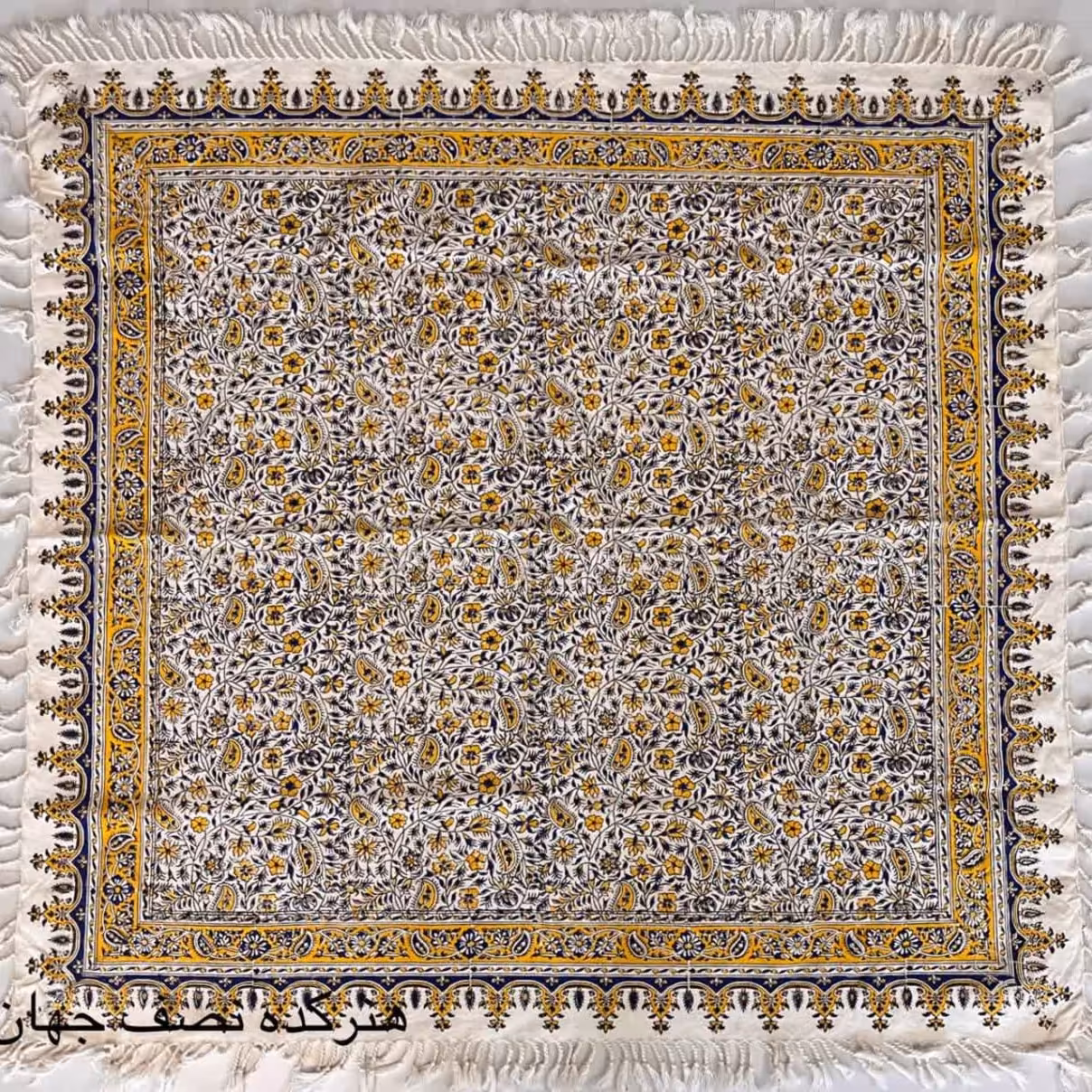 رومیزی قلمکار  ممتاز  100 در 100 سانتی متر -کد 105