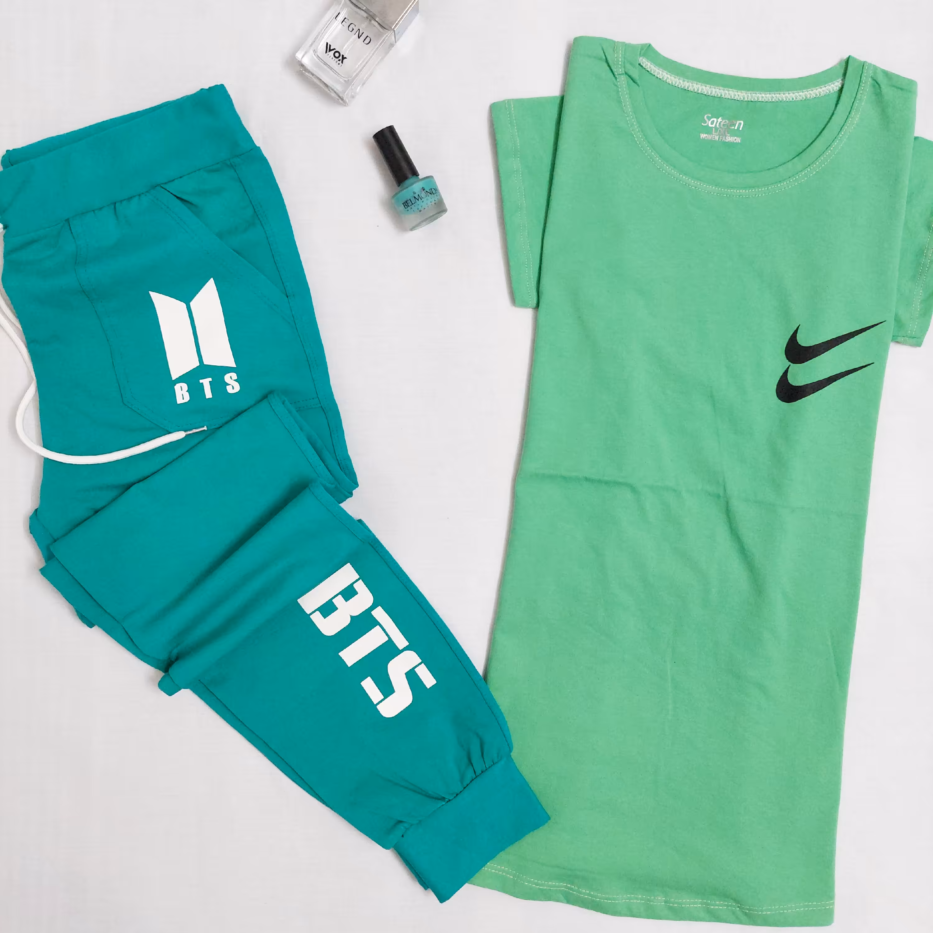 ست تیشرت و شلوار اسپرت. مناسب منزل و باشگاه.  کیفیت درجه 1 