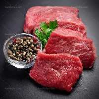 عکس گوشت قرمز تازه با فلفل | گرافیک با طعم تربچه