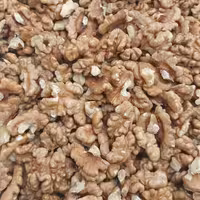 مغز گردو سفید ایرانی تازه شکن پرچرب و عالی نیم کیلویی آجیل و خشکبار مهران