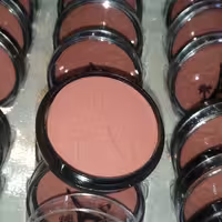 رژگونه مات صورتی کالباسی ملایم تک رنگ روژگونه مات  گوشتی رژ گونه خوشرنگ کانتور گونه روژ گونه تاپ سایه گونه