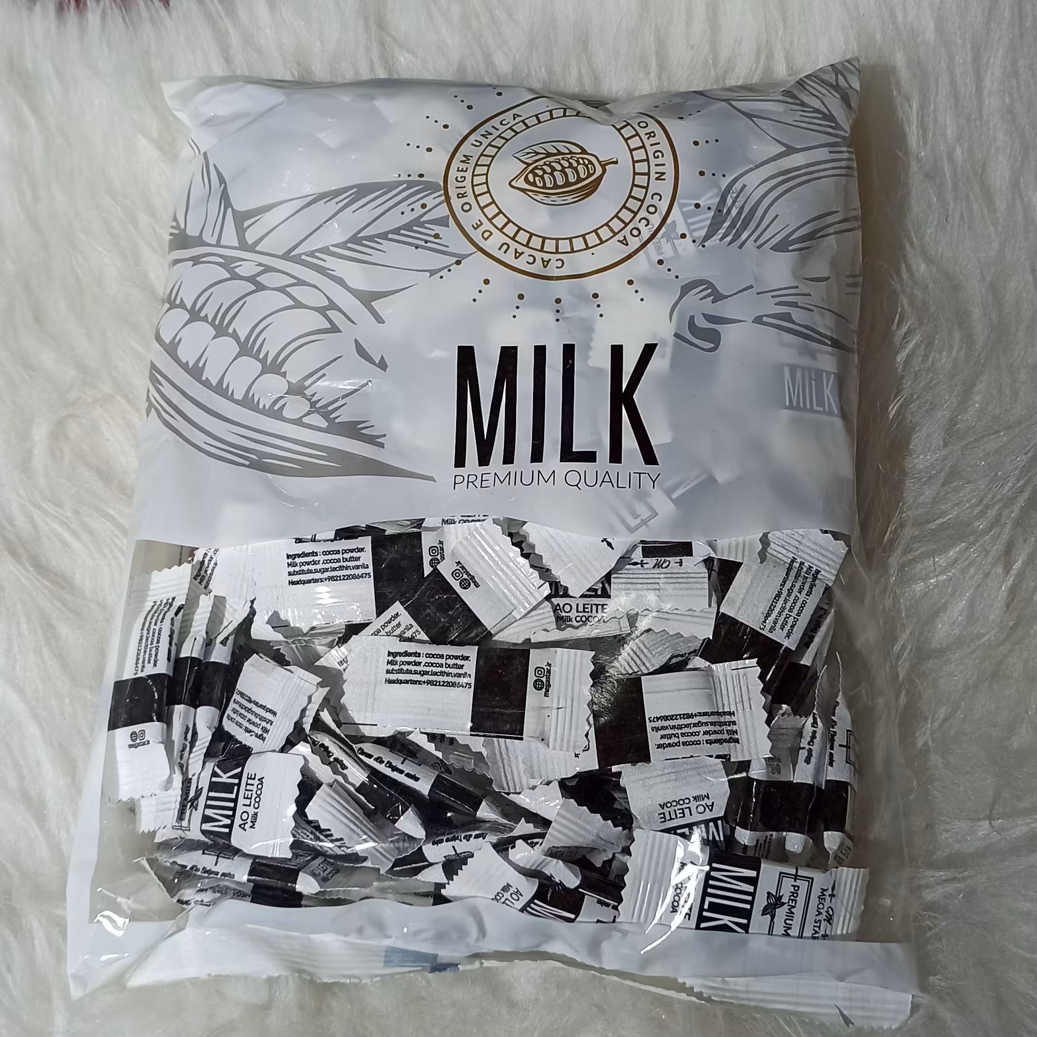 شکلات پذیرایی مگااستار طعم شیری بسته یک کیلویی    