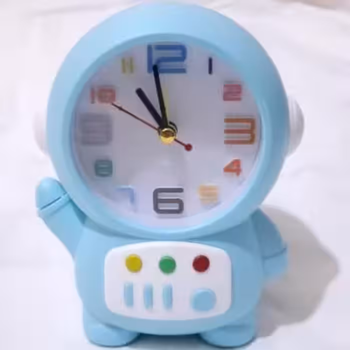 ساعت رومیزی فضانورد