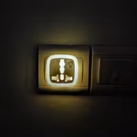 مبدل 3 به 2 چراغ دار FIRST مدل M-01 کیفیت عالی