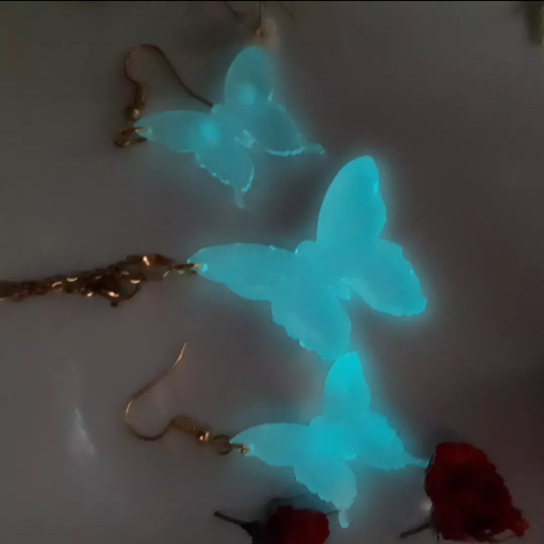 گردنبند و گوشواره پروانه،شبتاب ،بدون فریم،بسیار سبک