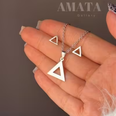 نیمست استیل نقره ای طرح مثلث توخالی