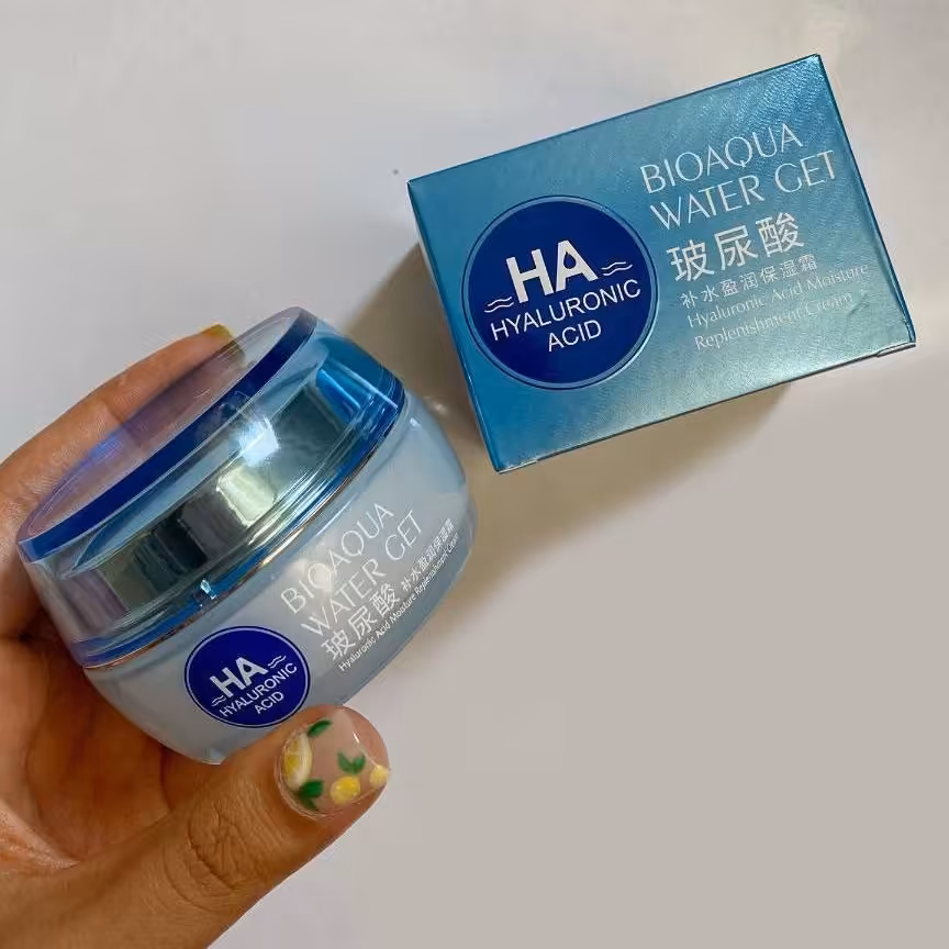 کرم مرطوب کننده هیالورونیک اسید بیوآکوا