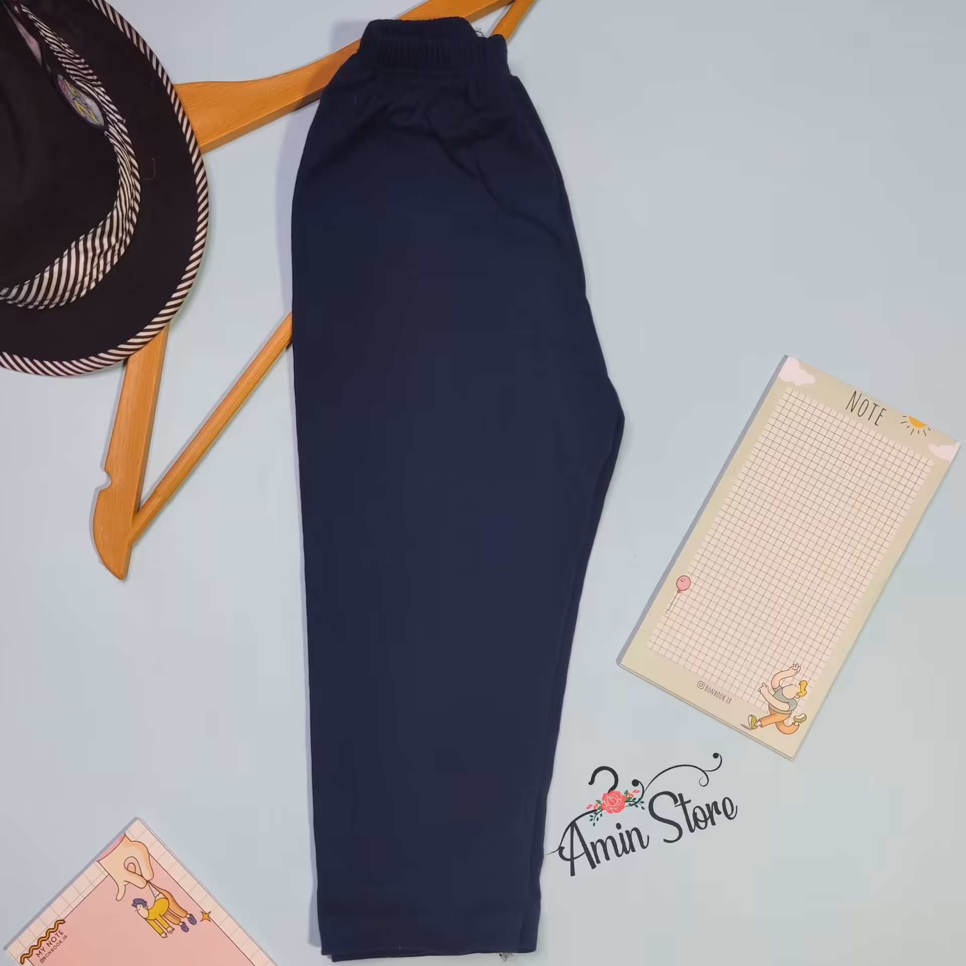       شلوارک  تک رنگ  بچگانه