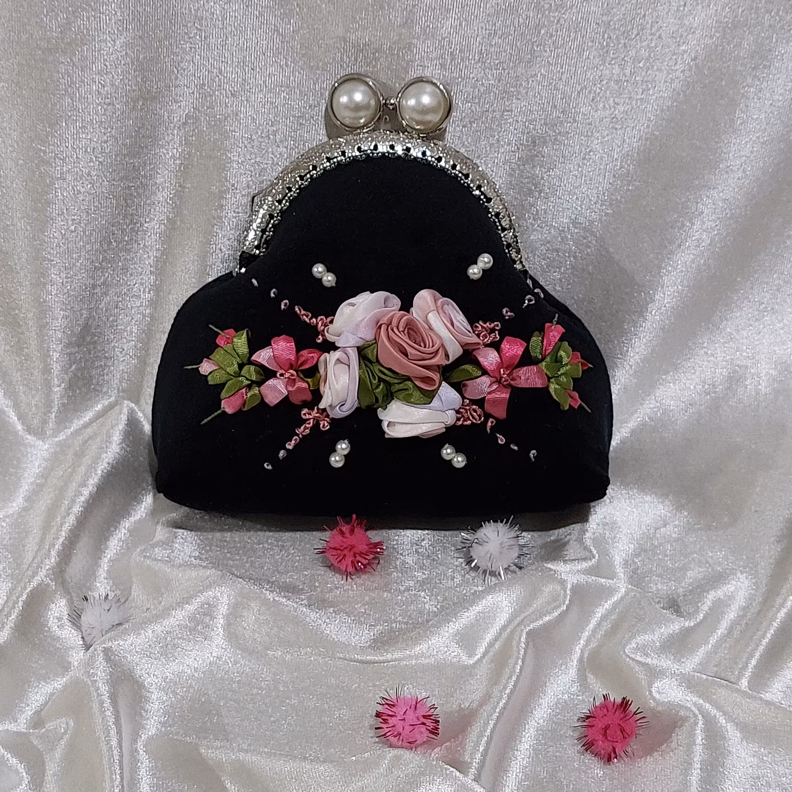 کیف پول روبان دوزی مشکی