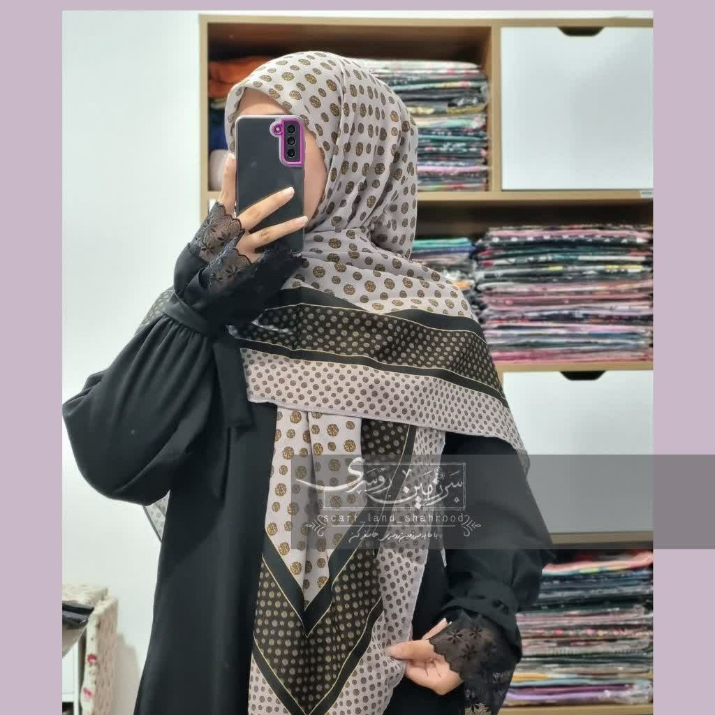 روسری طرح هزار سکه محصول ایرانی باکیفیت جنس نخ کاستوم قواره 140سانت ایستایی عالی ارسال به سراسر کشور