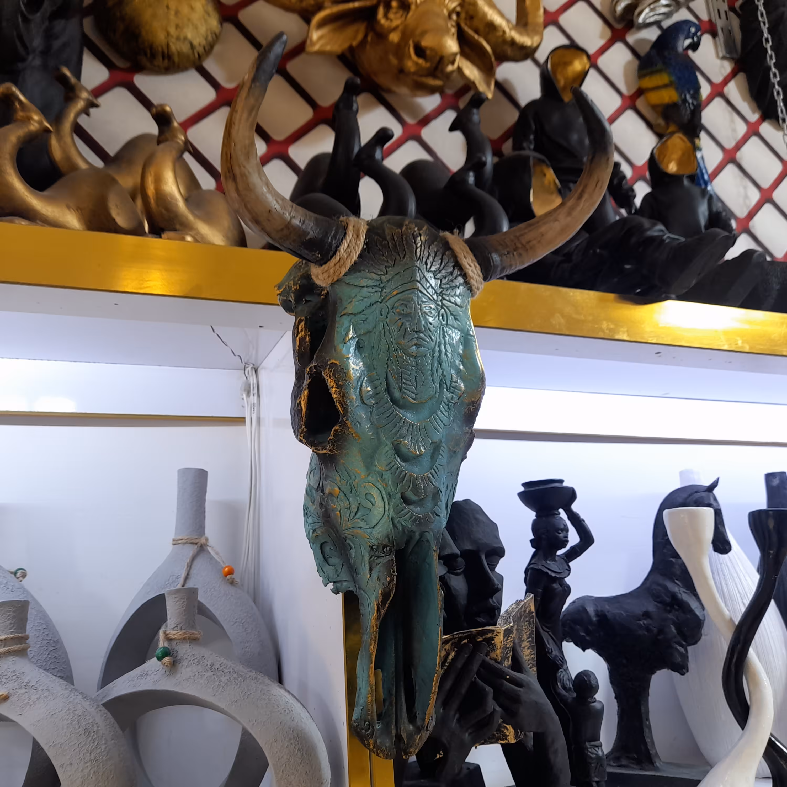 مجسمه دیوارکوب کله اسکلت گاو 