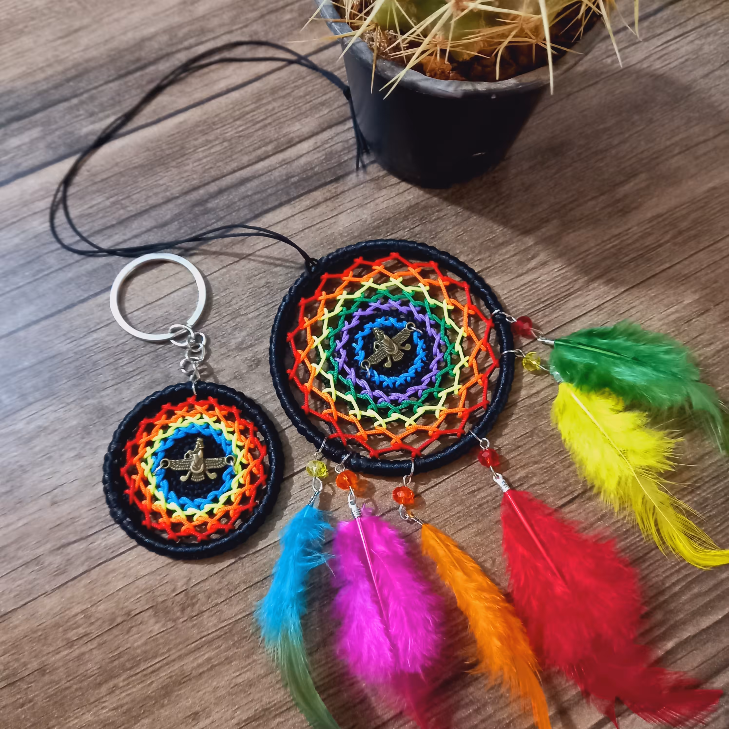 دریمکچرآویزماشین وجاسوئیچی طرح رنگین کمان باارسال رایگان