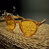 عینک شب برند ری بن،یووی400،فریم کائوچو دسته چوبی،مناسب خانمها و آقایان