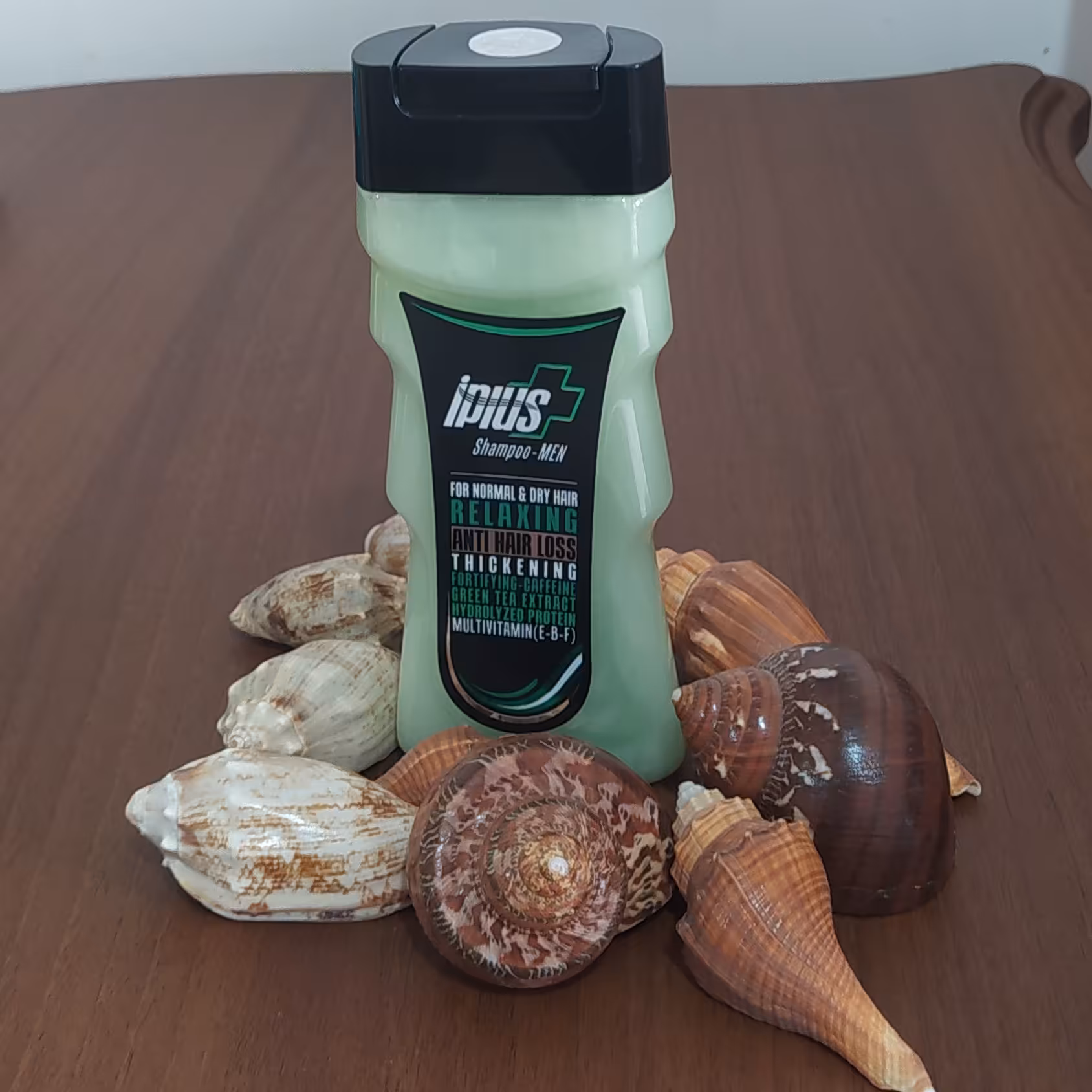 شامپو ضد ریزش آقایان حاوی عصاره چای سبز آی پلاس