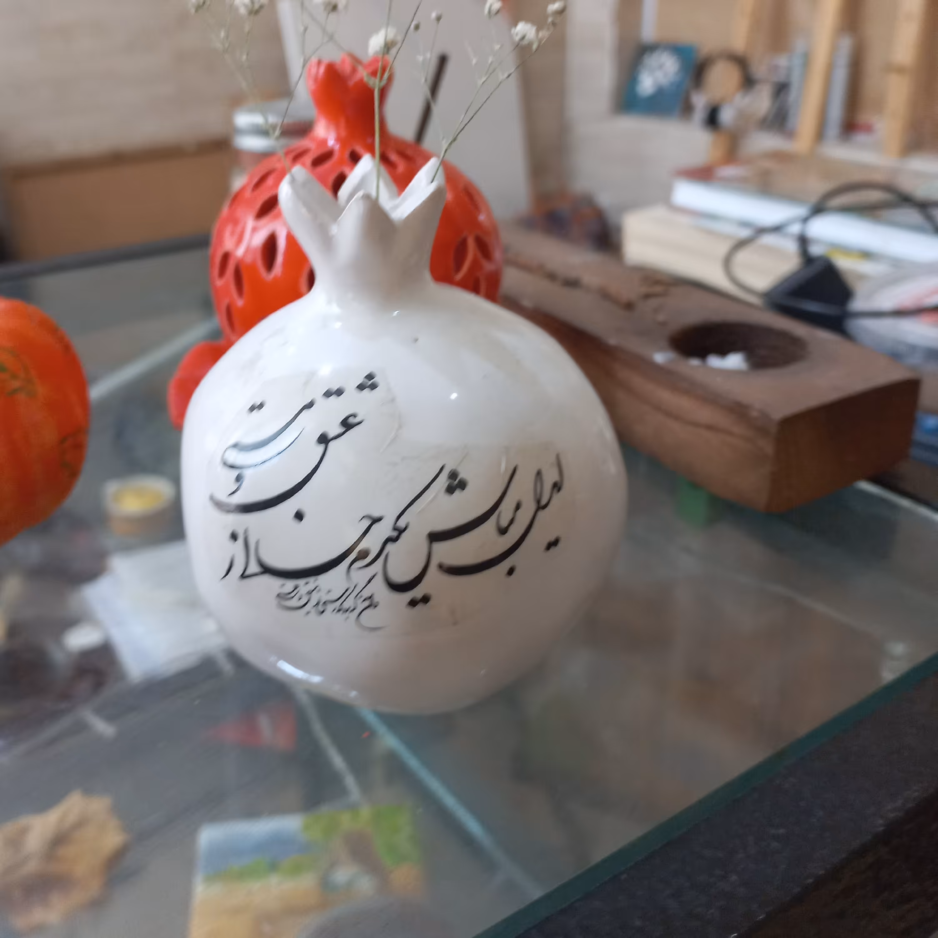 گلدان اناری  با طرح شعر