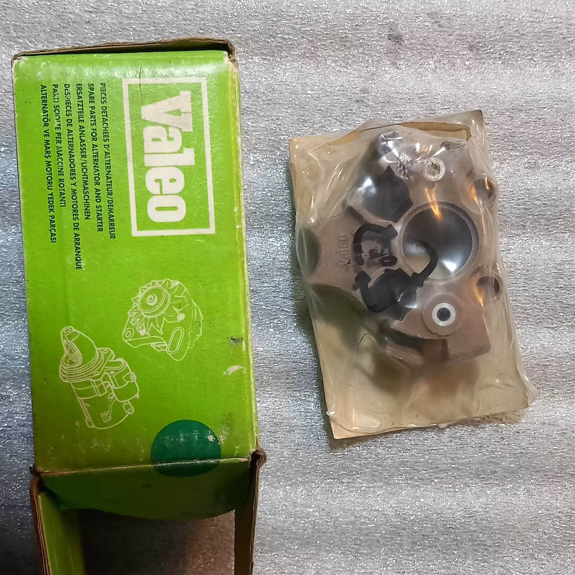 جا زغالی دینام رنو 5