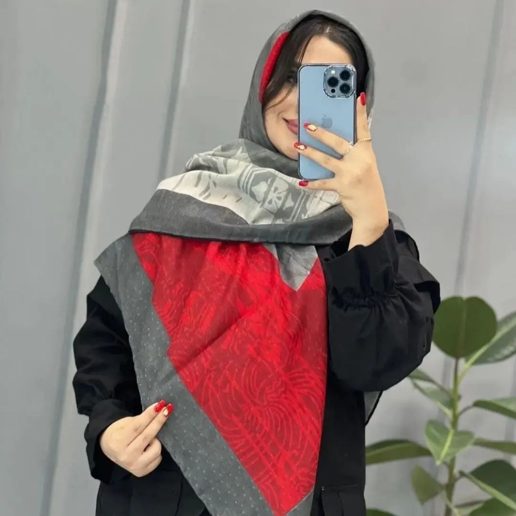 روسری نخی قواره بزرگ