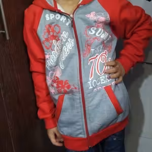 سویشرت بچگانه