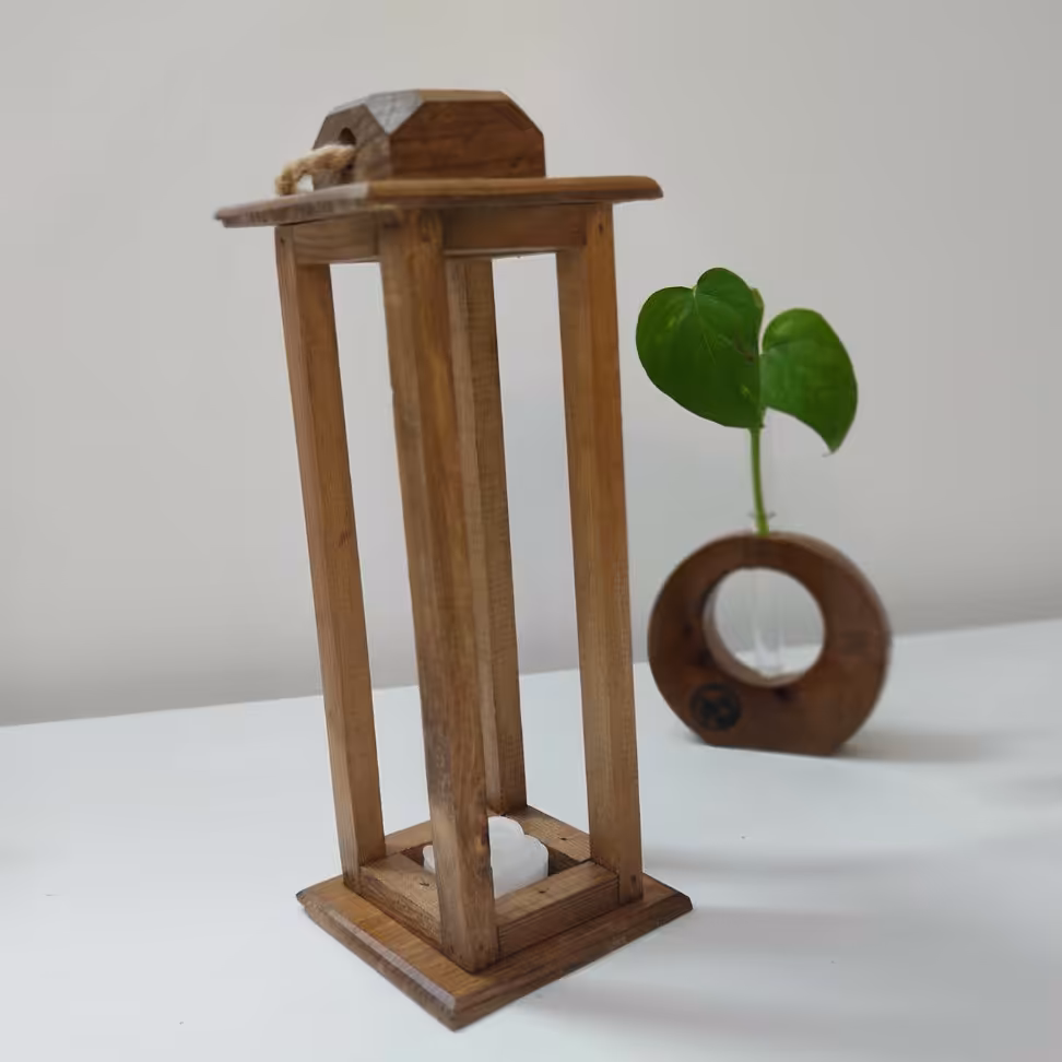 فانوس چوبی ارتفاع 30سانت