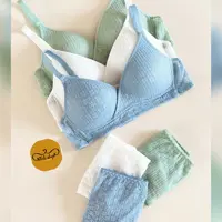 ست سوتین شرت شکوفه