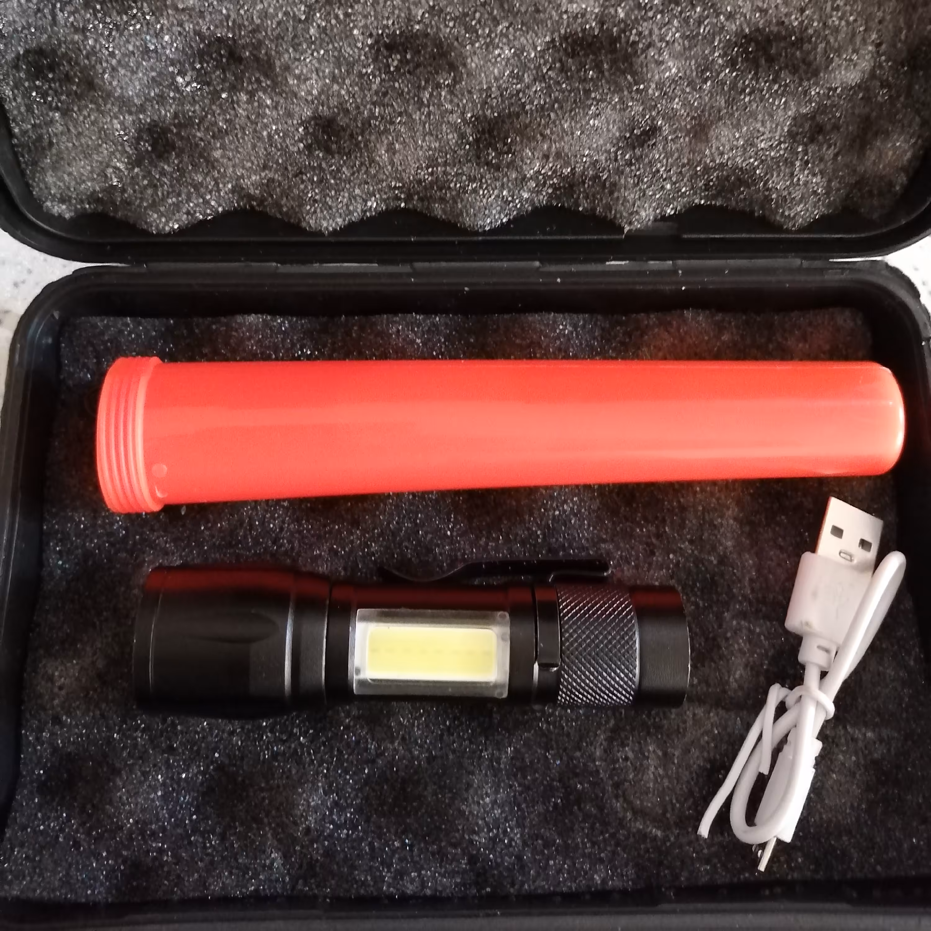 چراغ قوه شارژی مارک اسمال سان ژاپنی 