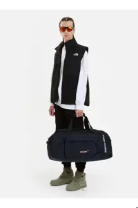 کیف ورزشی آبی مردانه و زنانه نسخه محدود   دوفل 52L 30 5X63 5X34 CM Eastpak