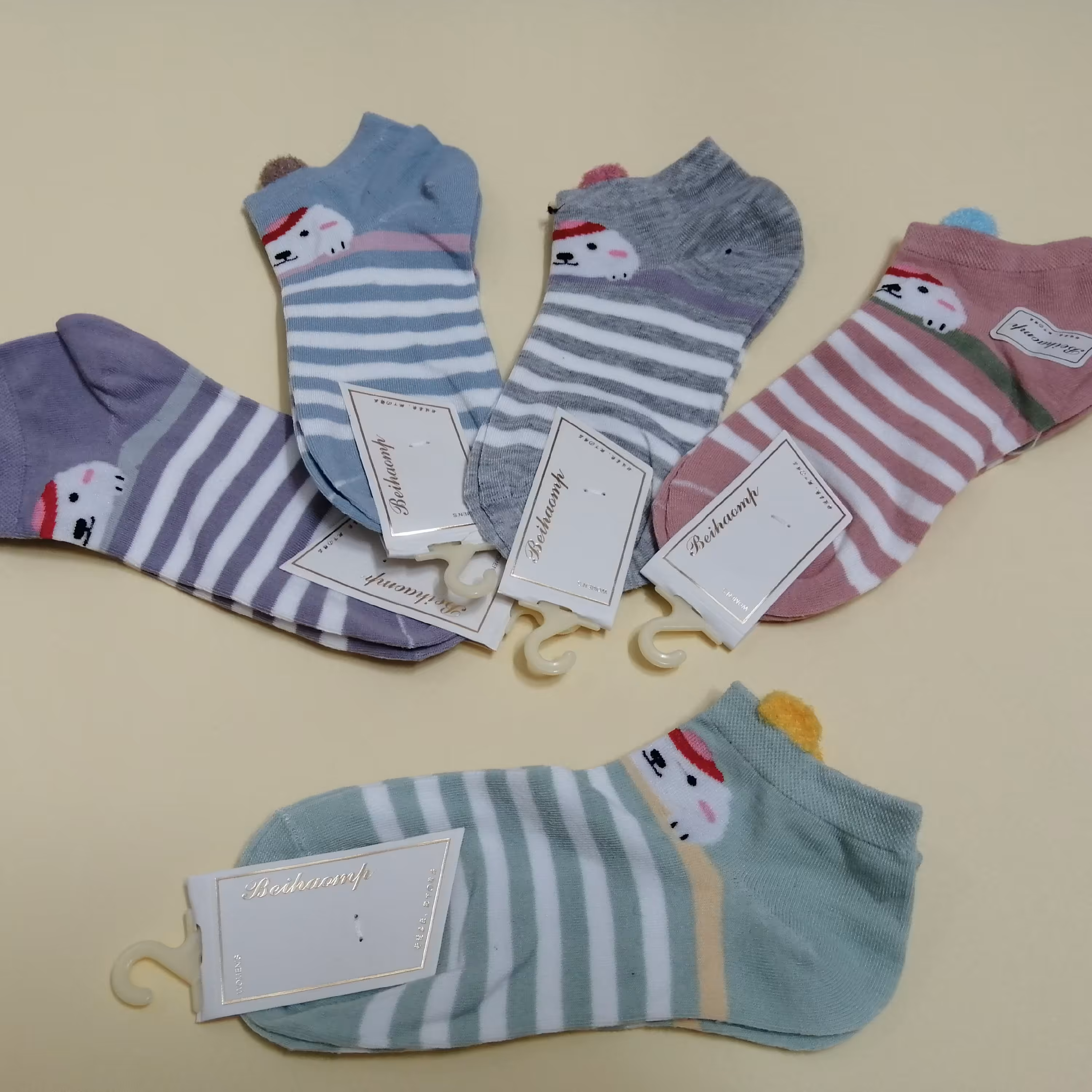 جوراب مچی راه راه طرح درشت