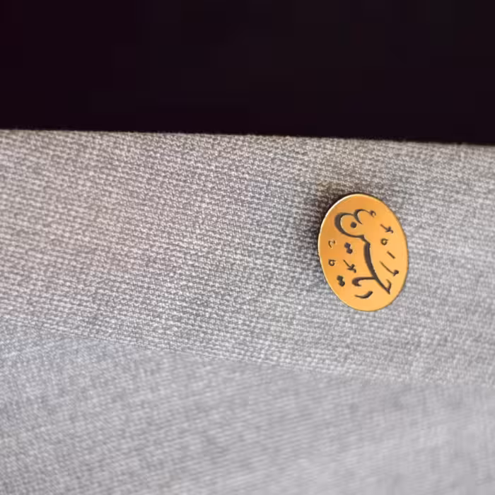 پک75عددی هدیه اربعین،نشان سینه با اسامی حسینی