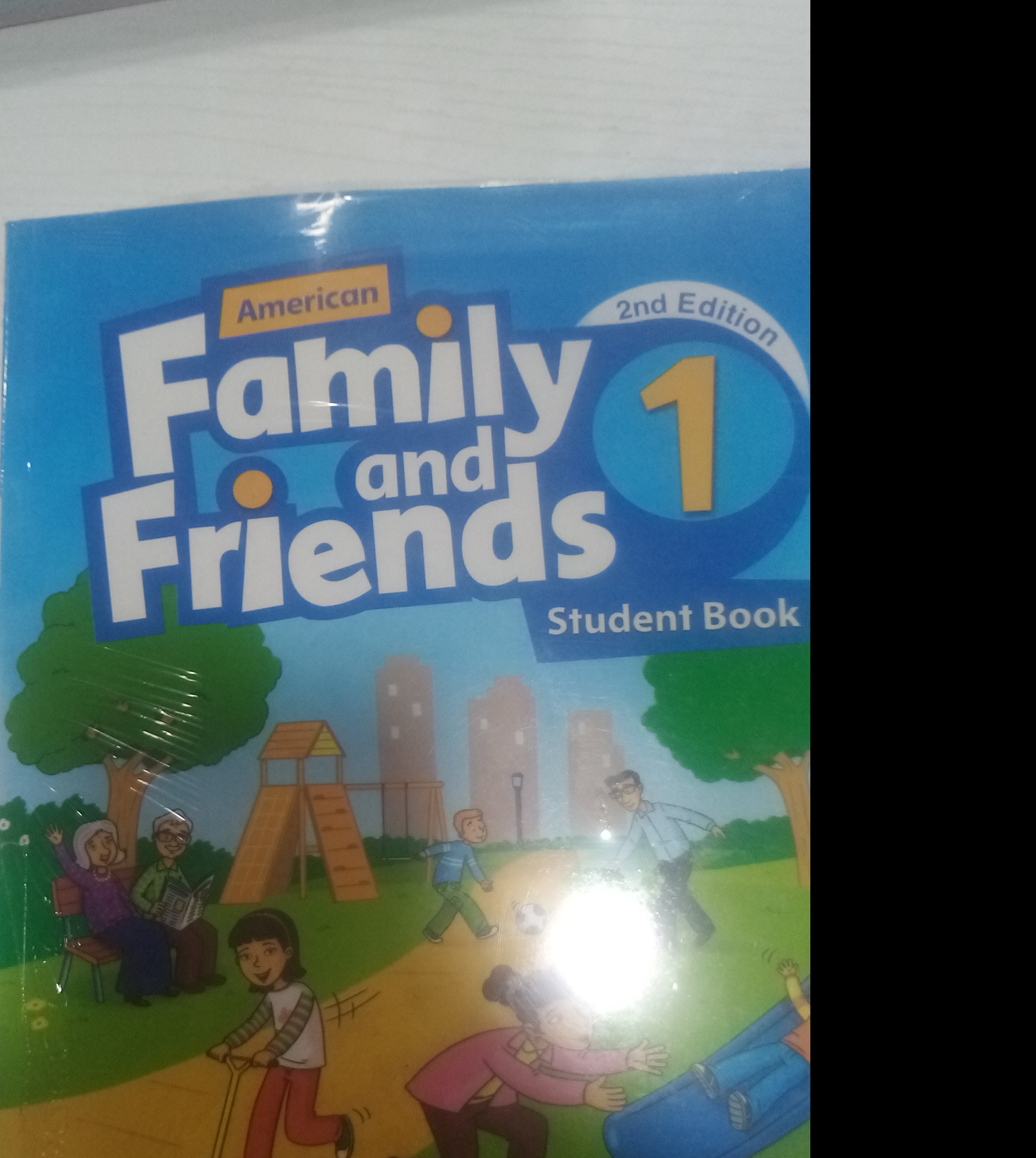 کتابfamily and friends1