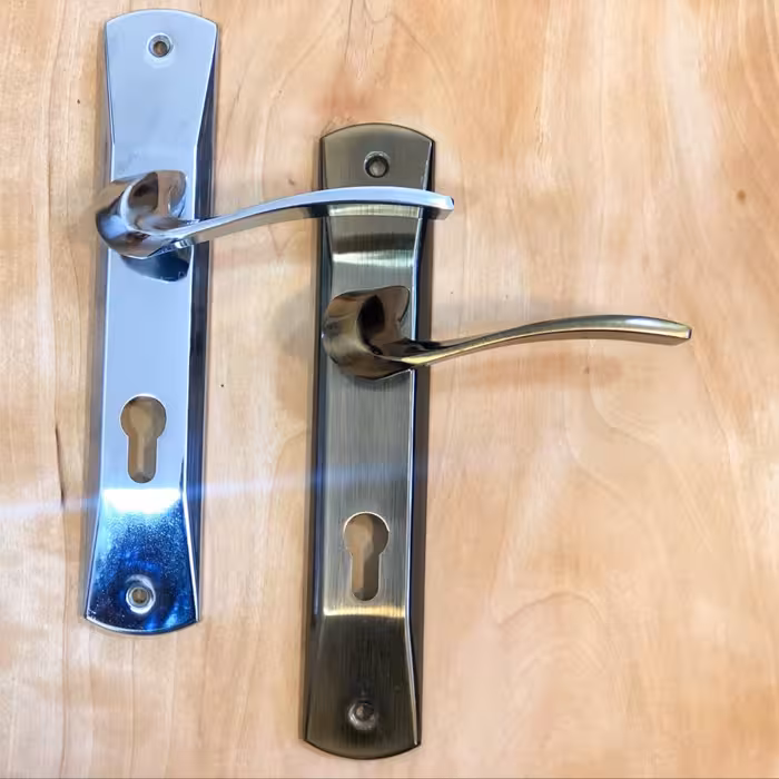 دستگیره پلاک افران مدل وی 400 سوییچی زیتونی بسته 5 عددی