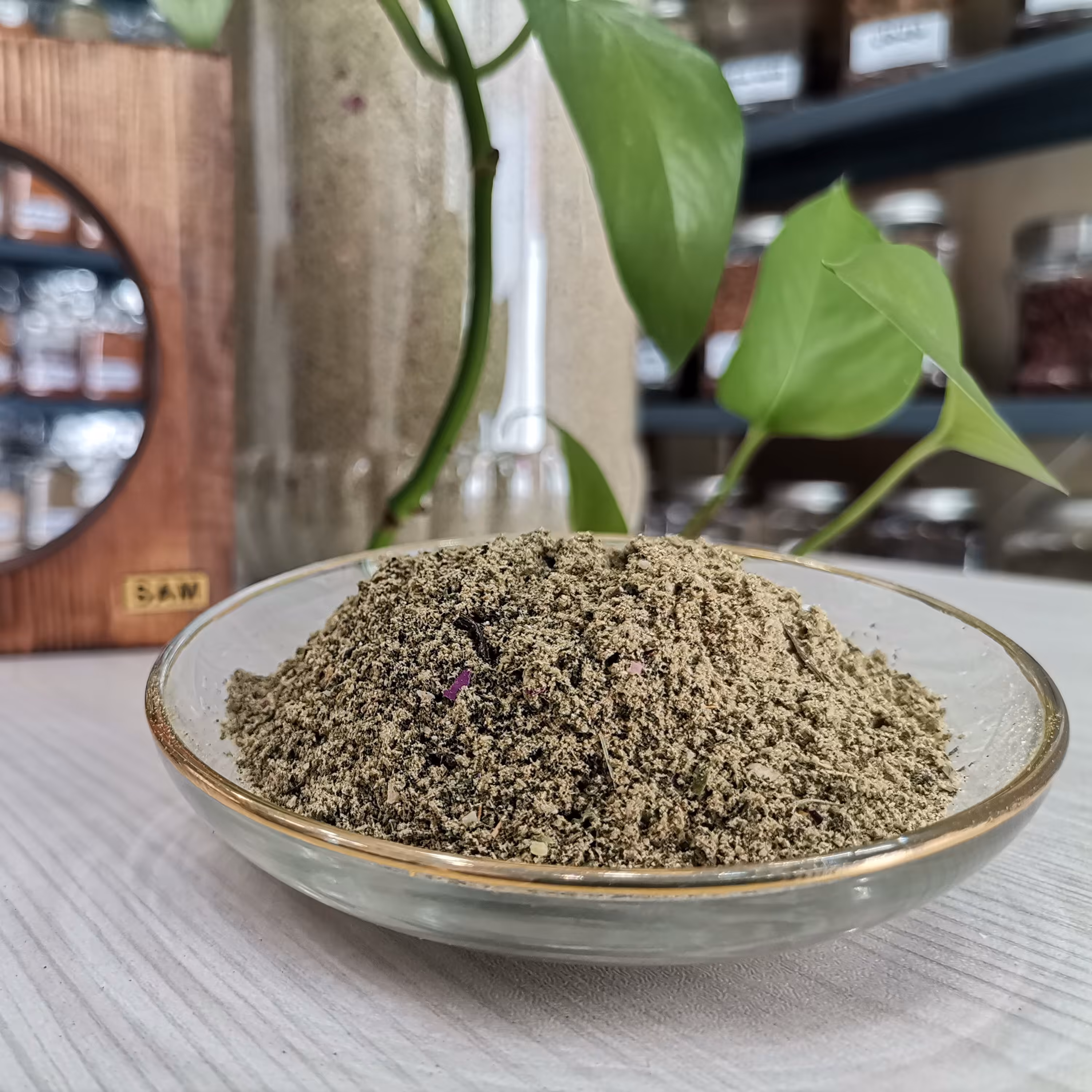 ادویه پیتزا درجه یک خانه ادویه در بسته بندی های 100 گرمی