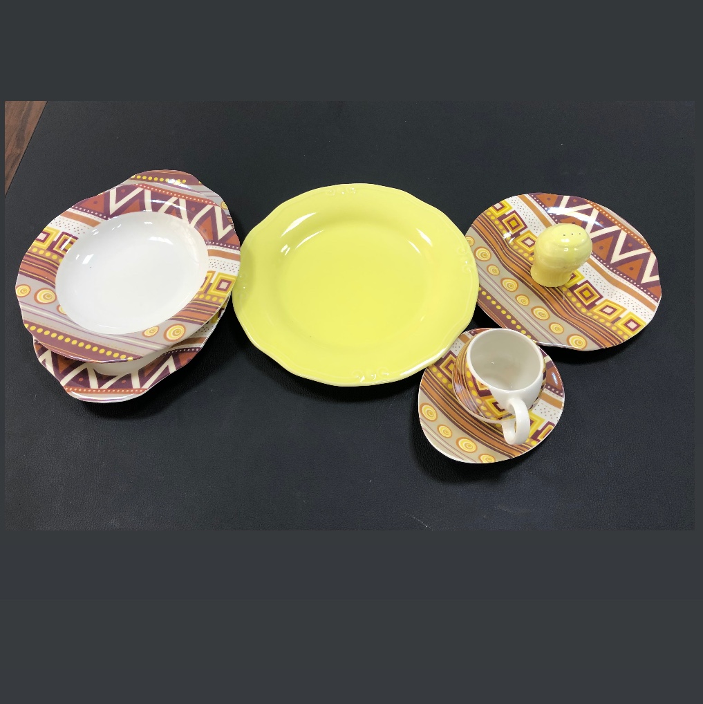 سرویس غذاخوری 14 پارچه چینی طوس تحت برند الیزابت طرح ترنیکا