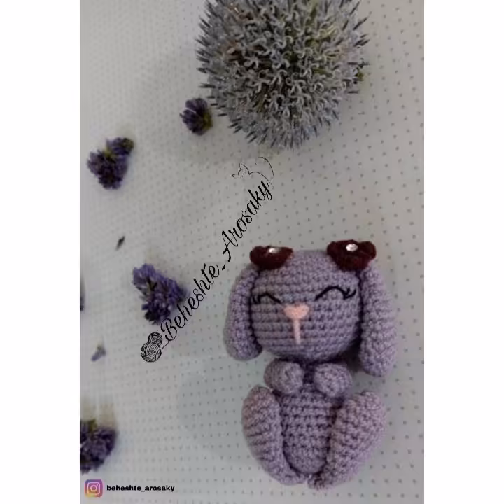 عروسک جاکلیدی خرگوش با گوش های آویزون بافت با قلاب 