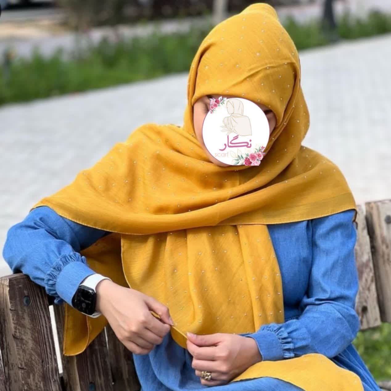 روسری خردلی وال اسلپ نگین دار