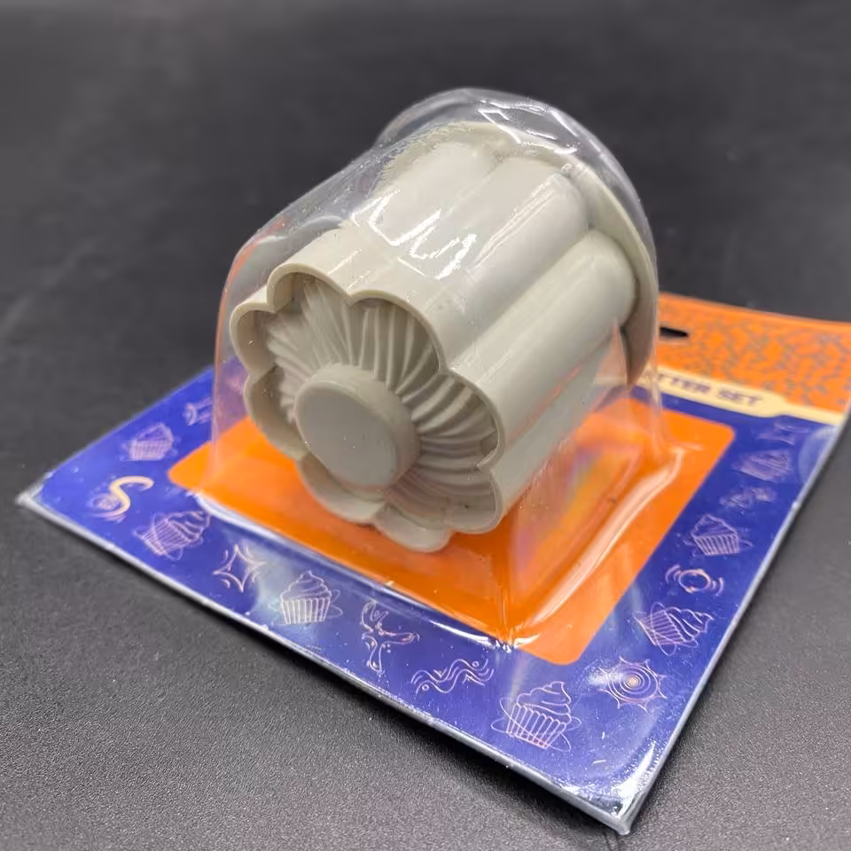 کاتر  فشاری دو طرفه شیرینی و حلوا پزی طرح گل