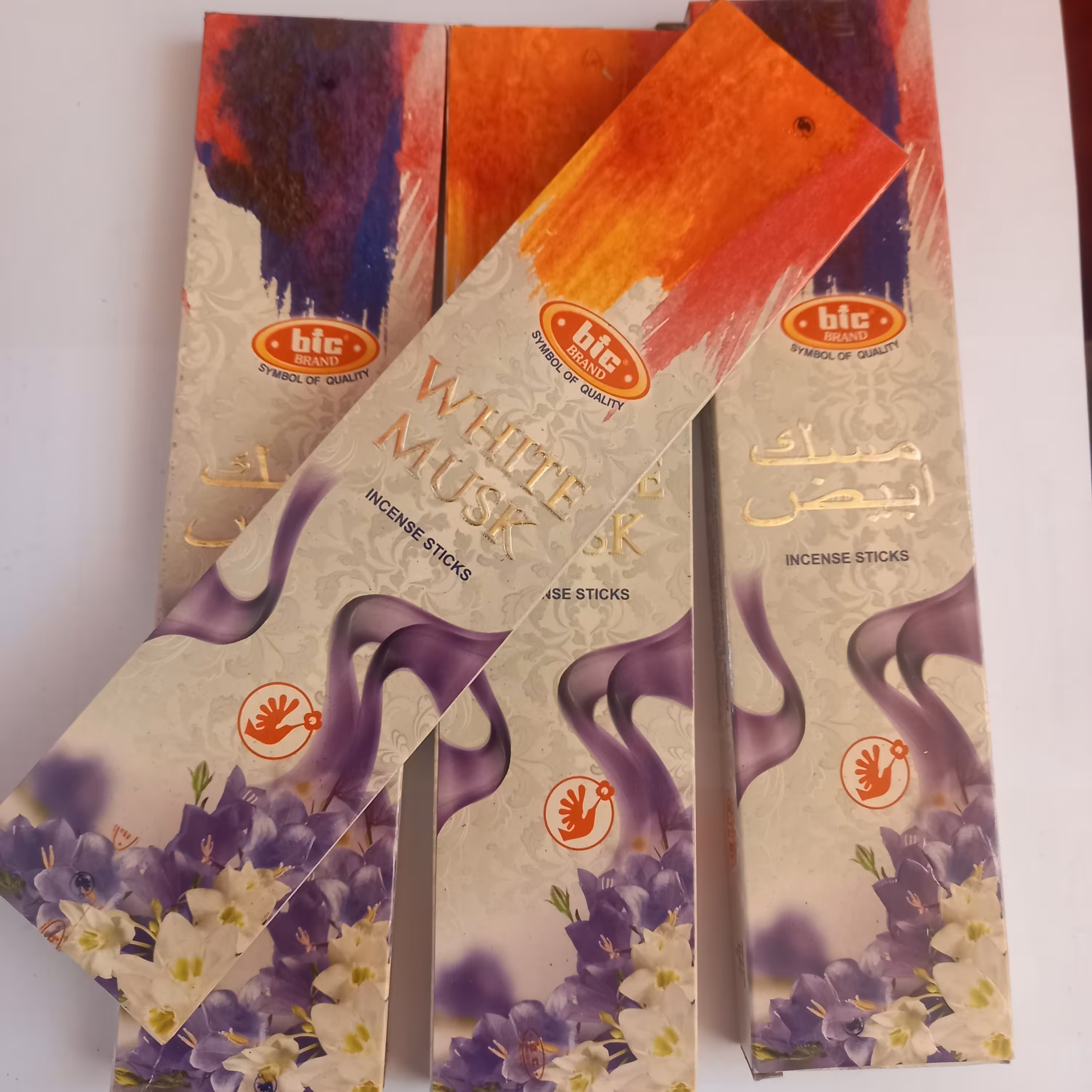 عود مشک سفید