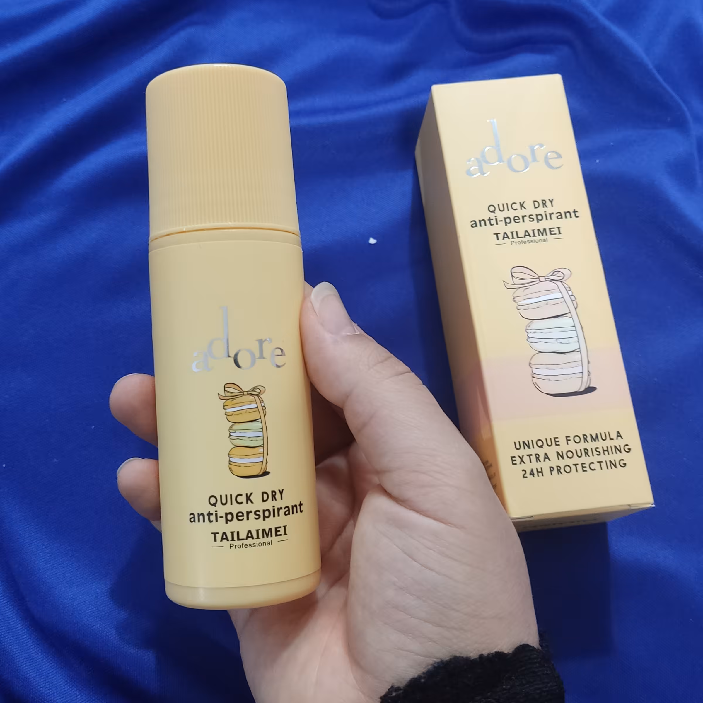 مام رولی ماکارون تایلامی TAILAIMEI زرد JADORE رایحه عطر دیور جادور