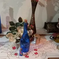 بطری شیشه ای آبی مانیا با درب چوب پنبه بهداشتی زیبا و با دوام به همراه اشانتیون ویژه