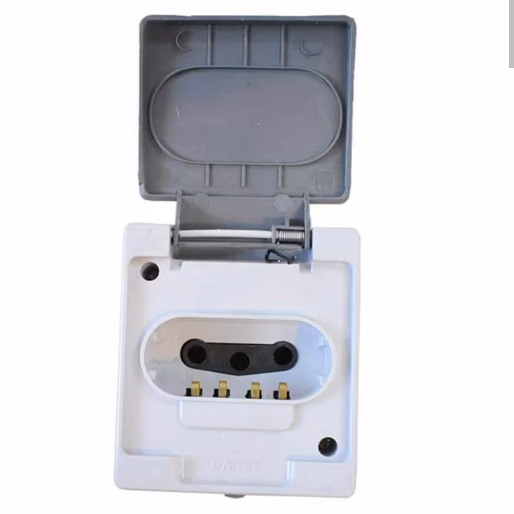 پریز روکار سه فاز  ارت دار صنعتی پارت 