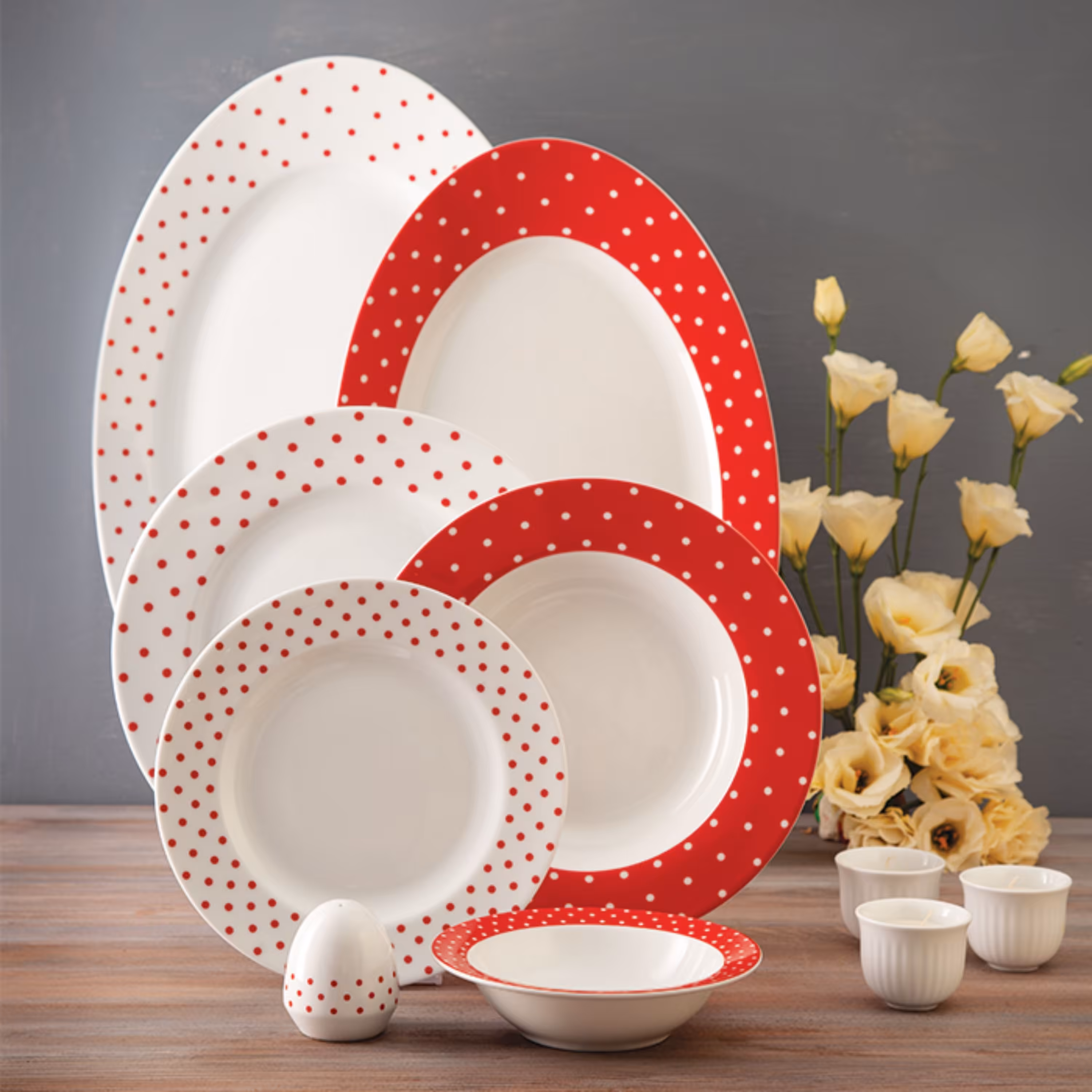 سرویس 28 پارچه اسپاتی قرمز چینی زرین ایران