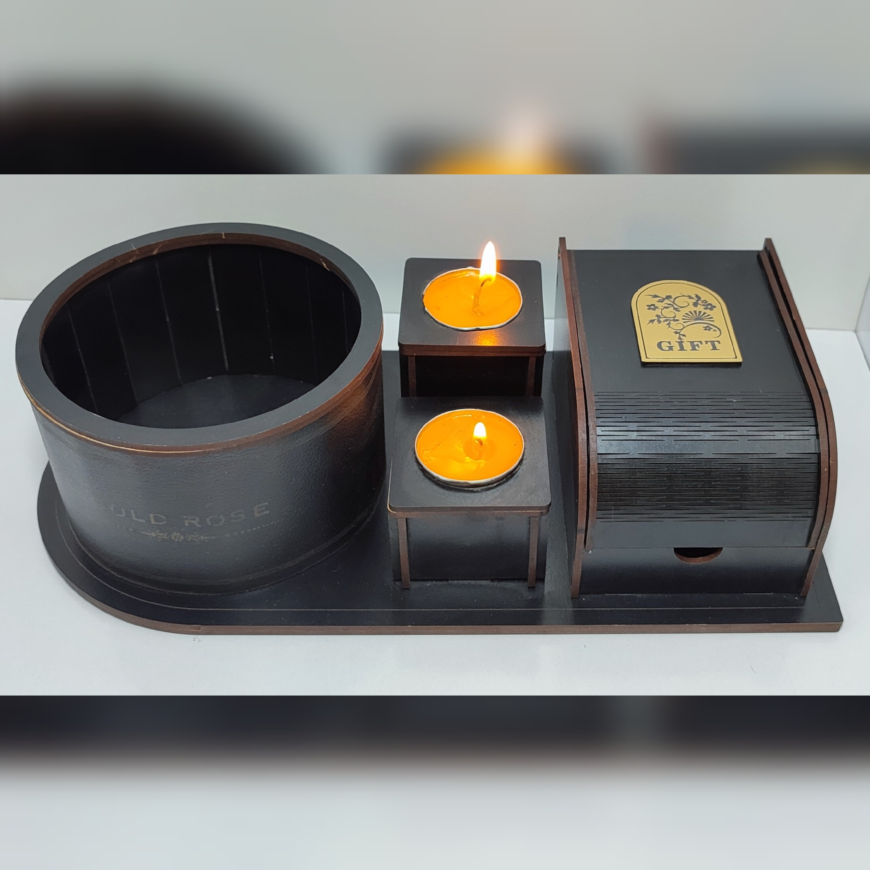 باکس گل هدیه وسوپرایزی وارمردار