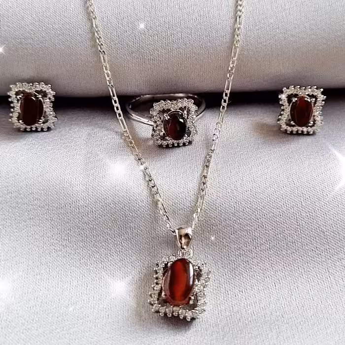 نیم ست نقره زنانه تایلندی عقیق یمنی کد1