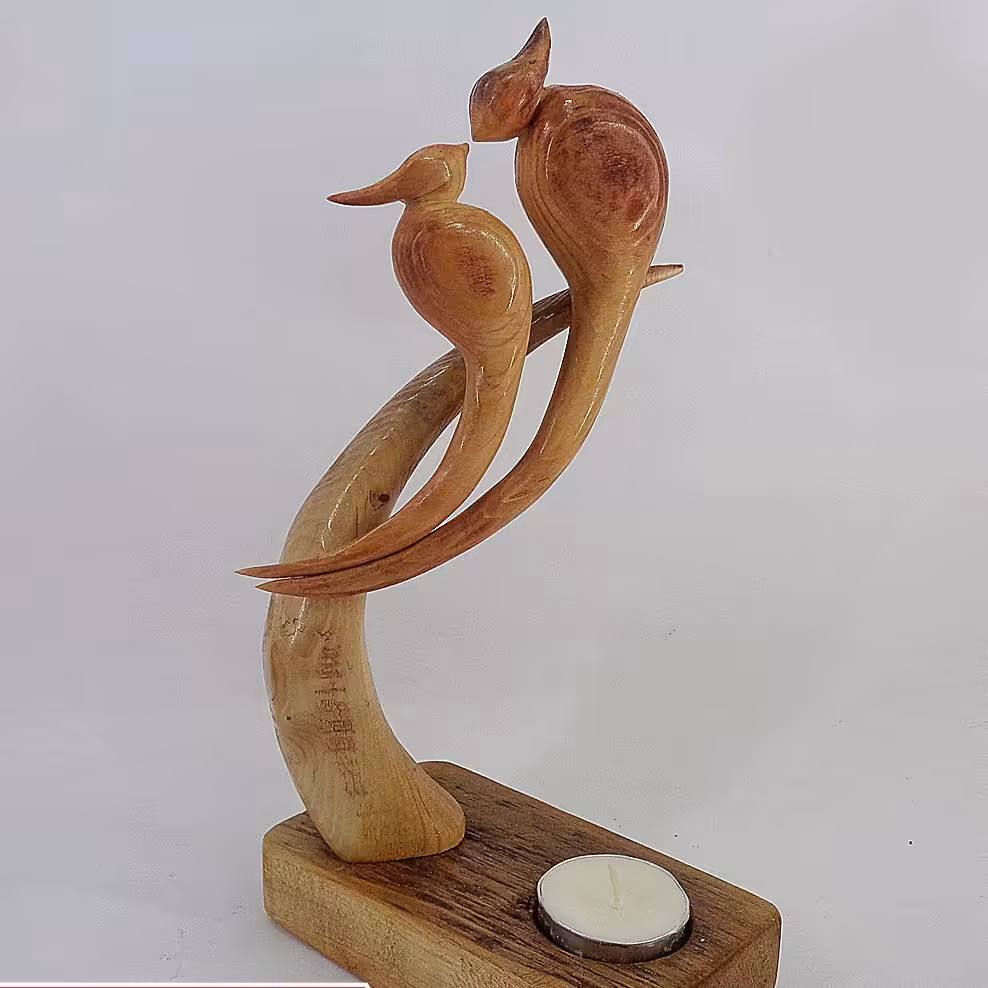 جاشمعی پری دم بلند